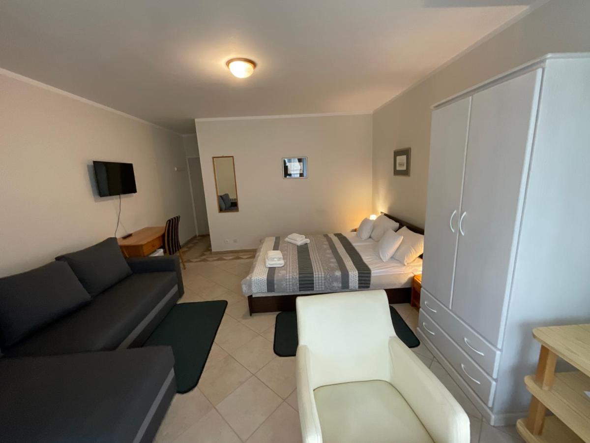 Gosciniec Jantar Hotel Giżycko Buitenkant foto