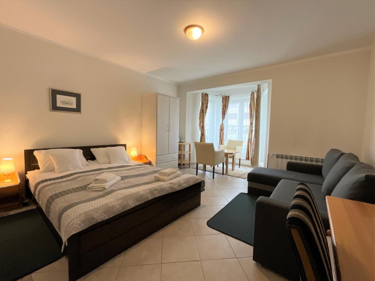 Gosciniec Jantar Hotel Giżycko Buitenkant foto