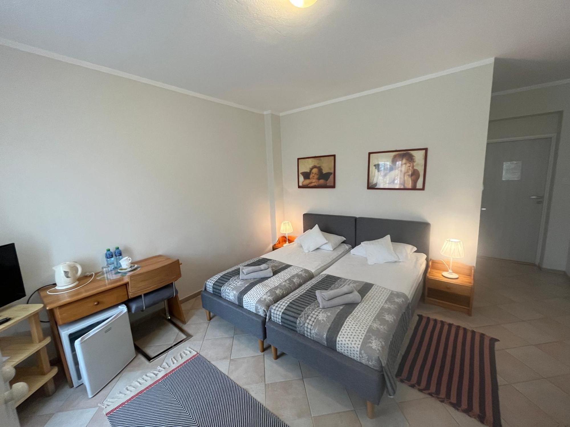 Gosciniec Jantar Hotel Giżycko Buitenkant foto